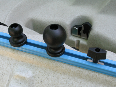 YakAttack-Screw-Ball-on-Trac.jpg YakAttack-Screw-Ball-on-Trac.jpg
